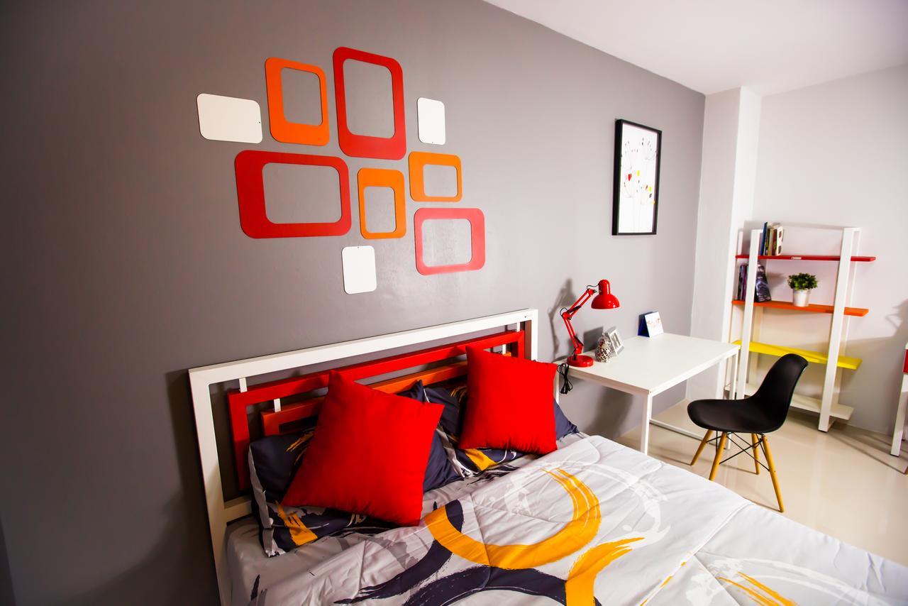Room 9 Residence (Adults Only) Pluak Daeng Bagian luar foto