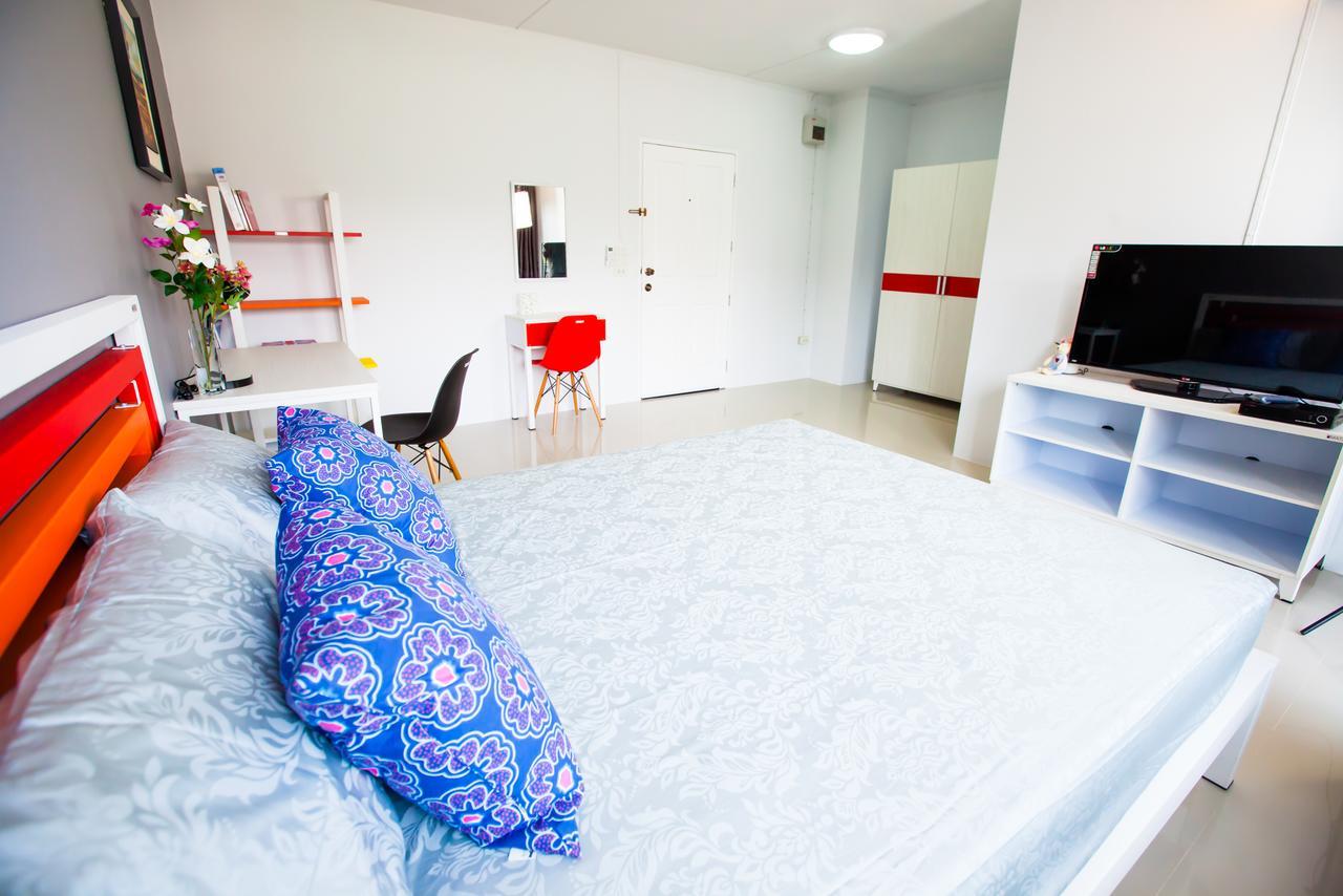 Room 9 Residence (Adults Only) Pluak Daeng Bagian luar foto