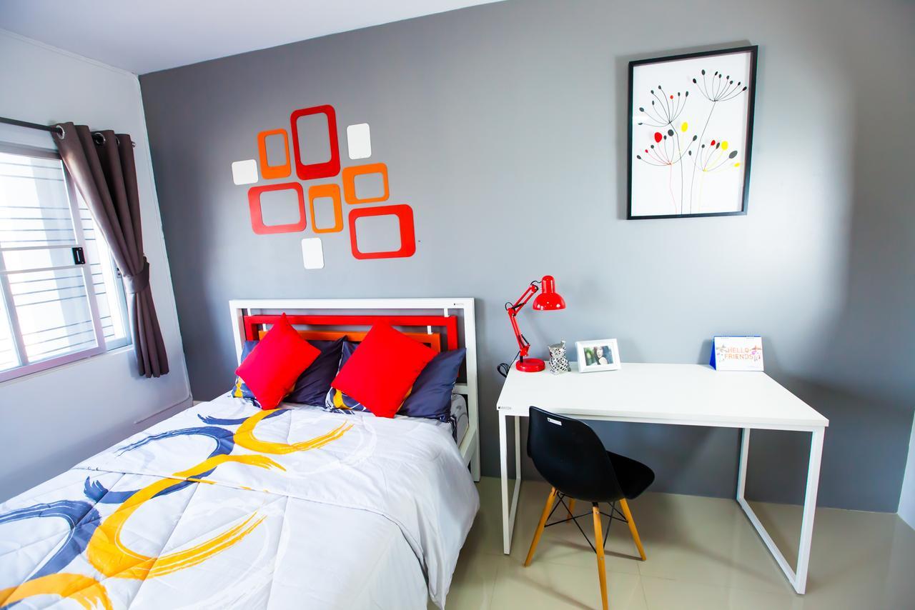 Room 9 Residence (Adults Only) Pluak Daeng Bagian luar foto